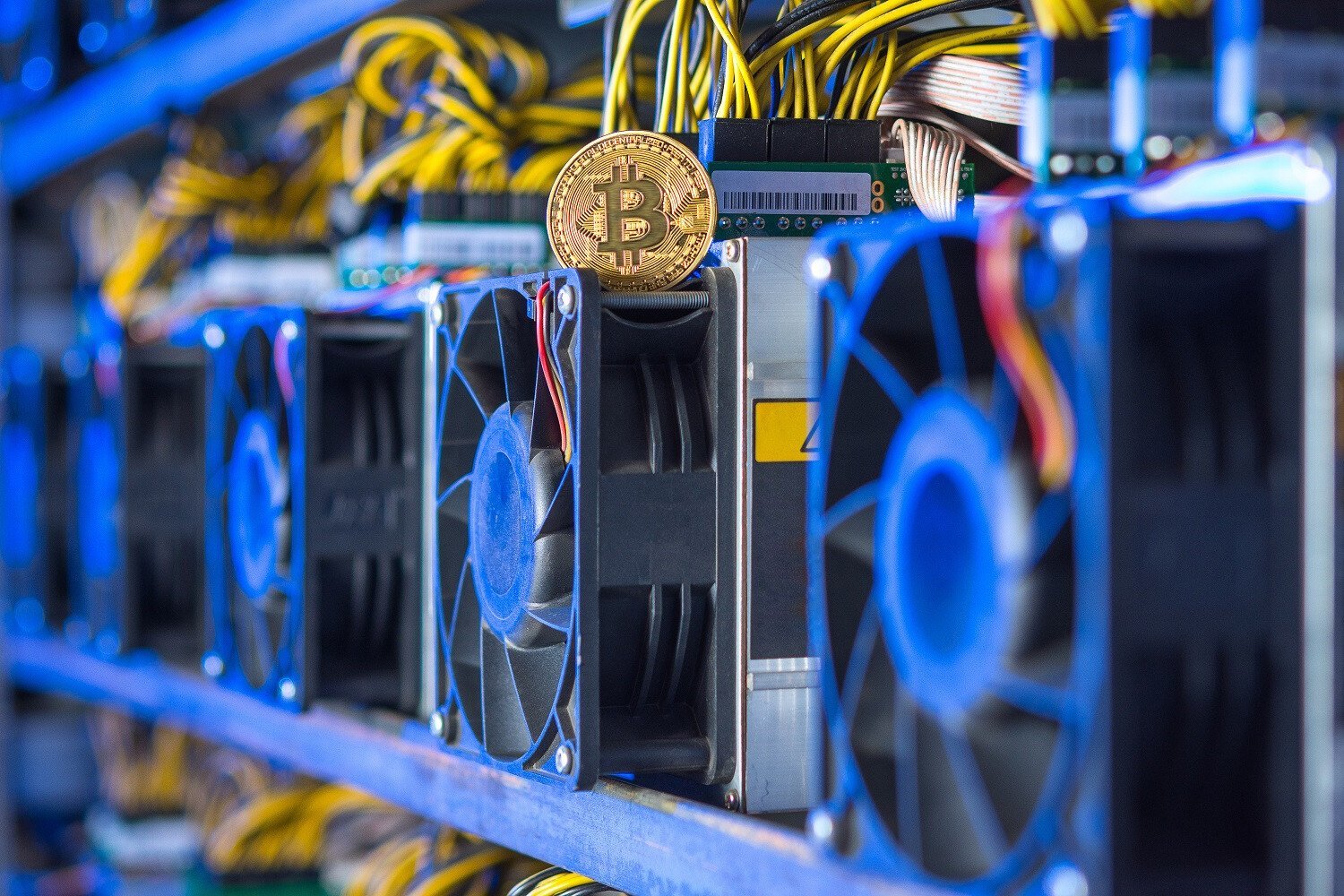 Poor grounding ASIC damage Bitcoin mining facility grounding system protecting ASIC miners from electrical noise and voltage leakage